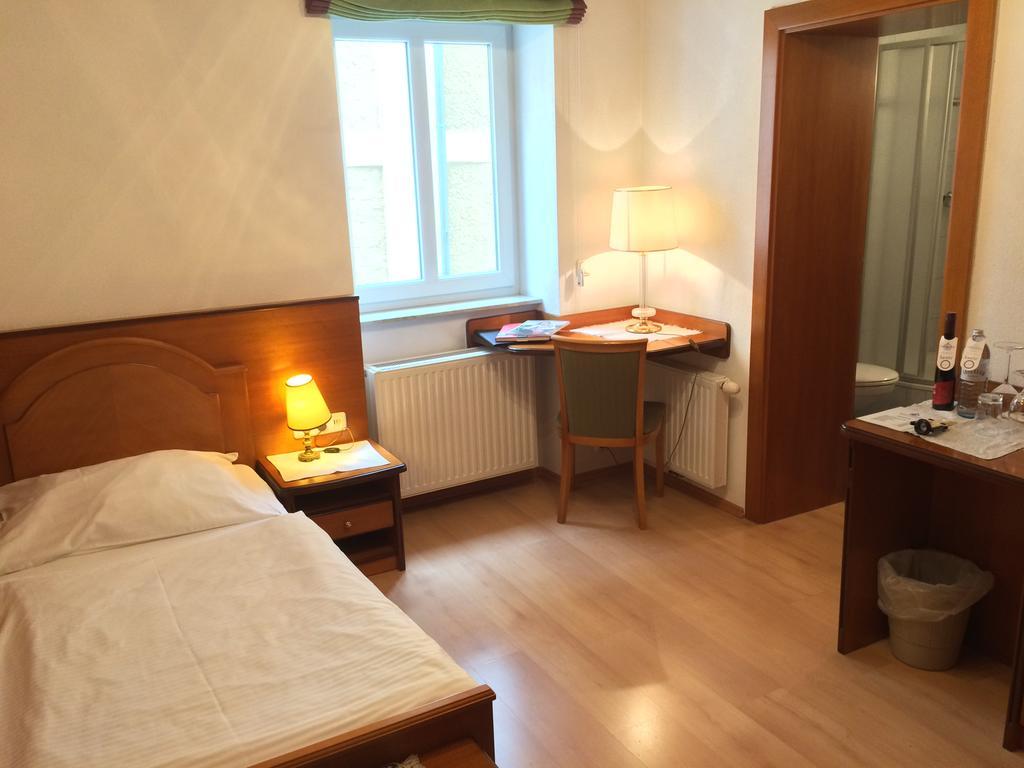 Seehotel Schwan Gmunden Eksteriør bilde